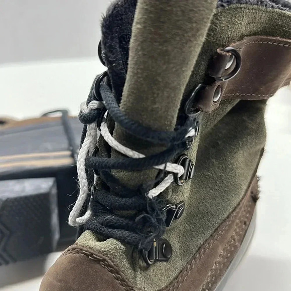 Sorel Fancy Lace II Boots Lace Up Winter Snow Boot Olive Black Womens Size 8 - Picture 11 of 12